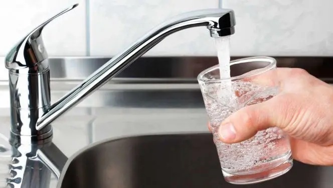 "ليديك" تخطر زبنائها بخفض صبيب الماء بالصنابير