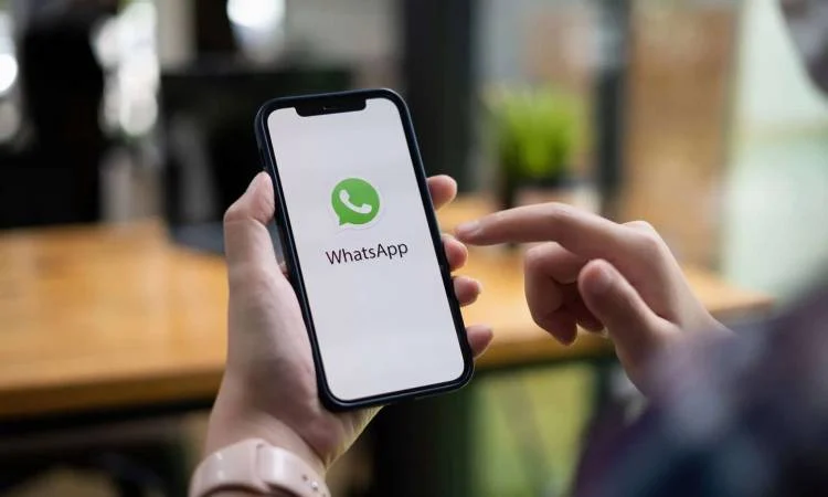 خاصية جديدة للبحث في رسائل "واتساب"
