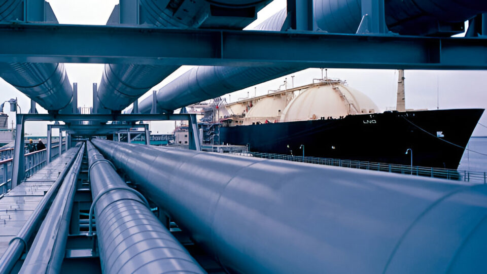 المغرب يقترب من مستويات قياسية في واردات الغاز