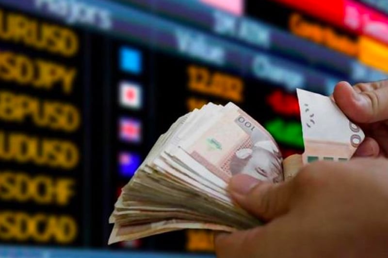 صرف الدرهم.. ارتفاع طفيف أمام الدولار