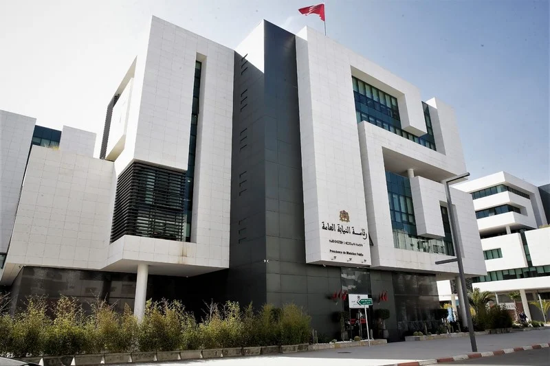 رئاسة النيابة العامة تؤكد إلزامية إخضاع الأشخاص الموقوفين لفحص طبي تعزيزا للحقوق والحريات