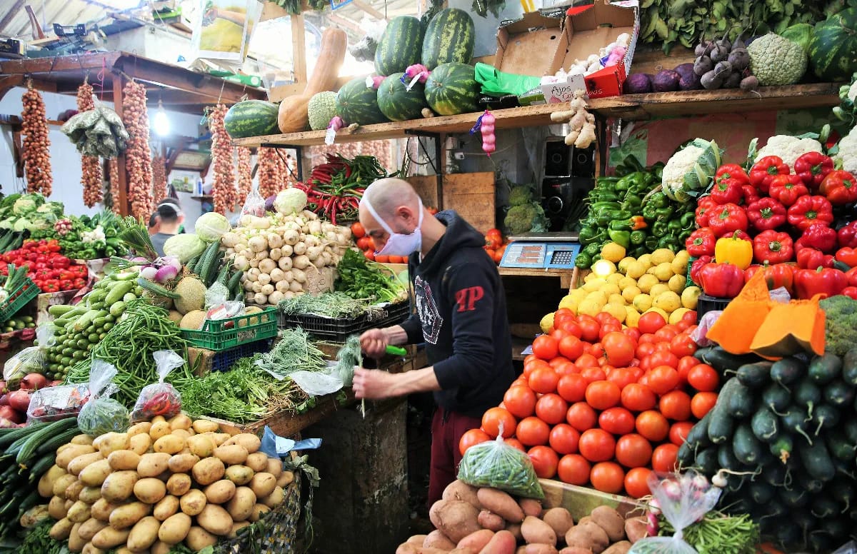 في ظل غياب المراقبة.. ارتفاع أسعار الخضر بالأسواق الشعبية يلهب جيوب المواطنين