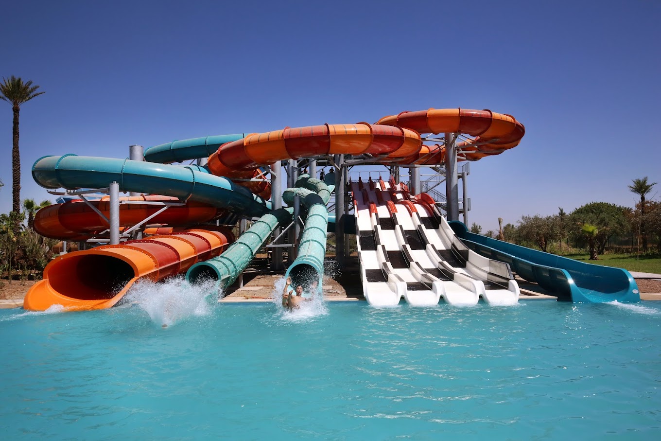 افتتاح المنتزه "Palmiya Fun & Water Land" بمراكش..تجربة ترفيهية متكاملة في قلب الصيف