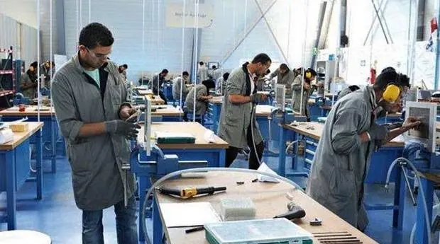 الحكومة تعتمد 8 مبادرات لمحاربة البطالة وإحداث مناصب شغل