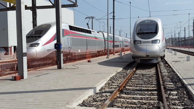 المغرب يستعرض طموحات السكك الحديدية فائقة السرعة في الصين