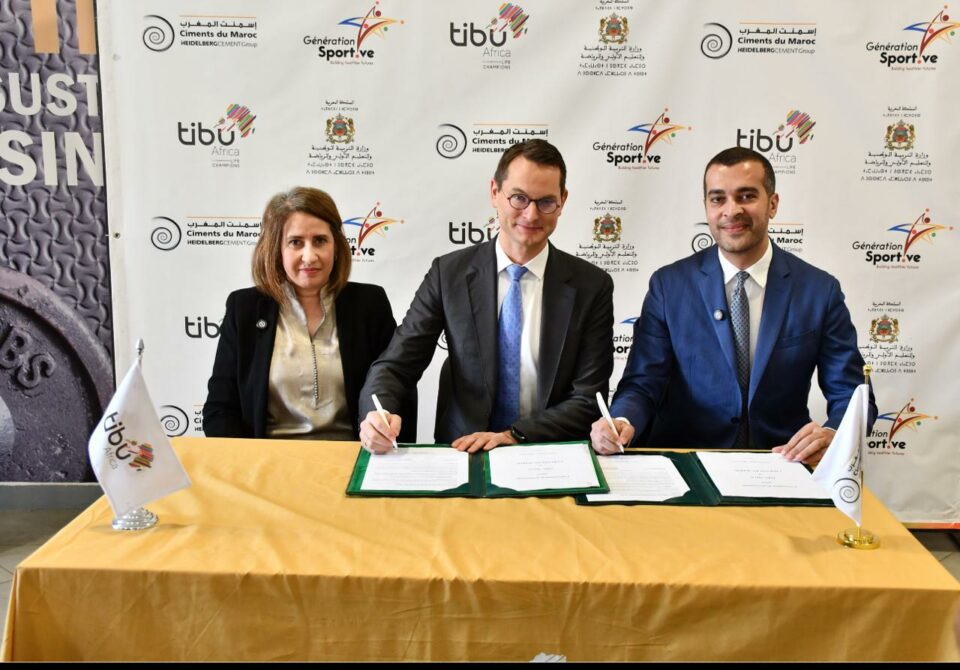 "اسمنت المغرب" ومنظمة تيبو أفريقيا تطلقان برنامج "الجيل الرياضي"