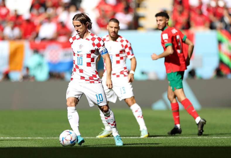 مودريتش يفجرها بعد المباراة: المنتخب المغربي مخادع