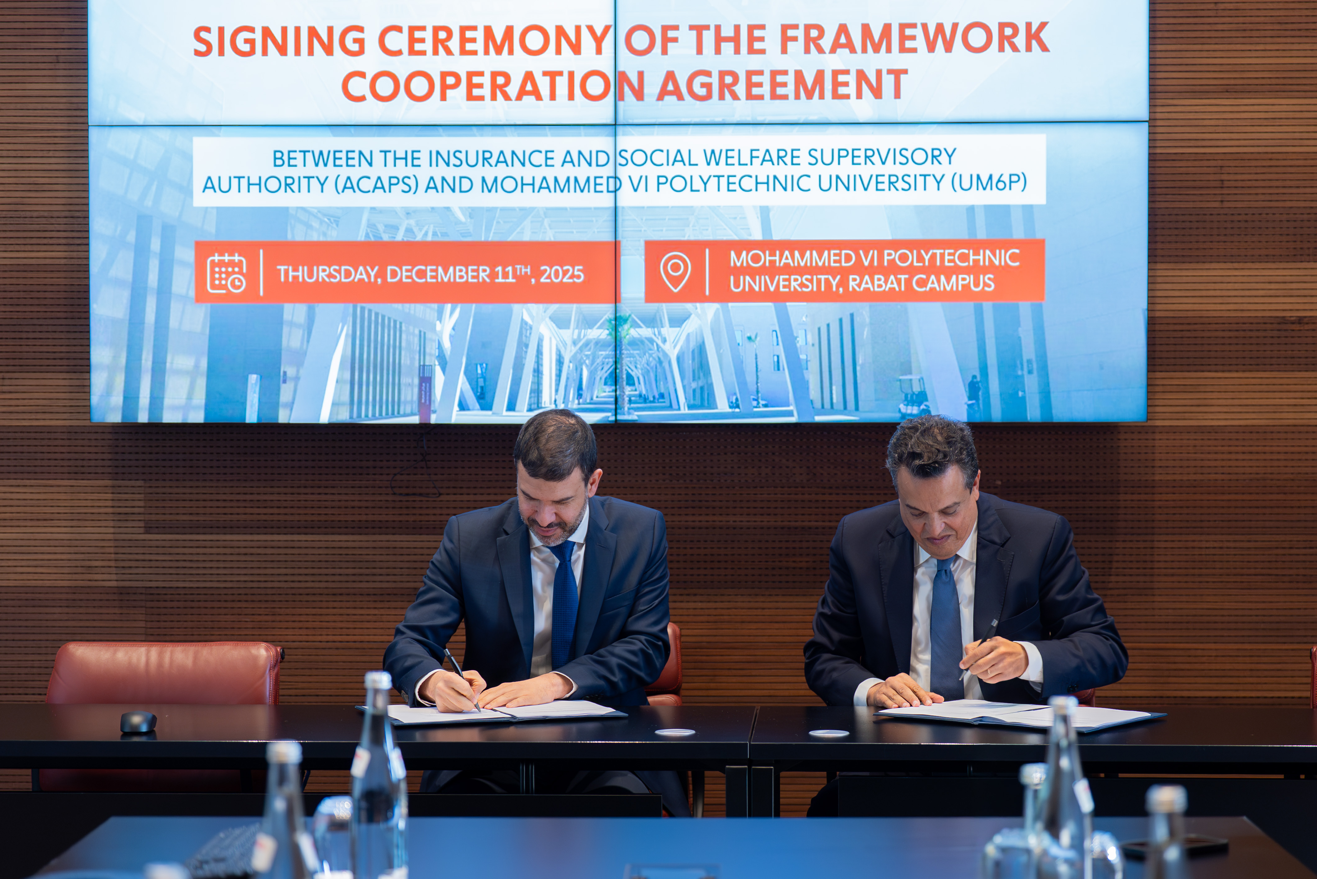 اتفاقية تعاون بين "أكابس" وجامعة محمد السادس لتعزيز الكفاءات والبحث العلمي
