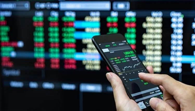 بورصة الدار البيضاء تنهي تداولاتها على وقع الأخضر
