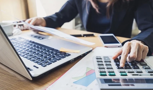 إصلاح النظام الضريبي لـOPCC يثير نقاشا واسعا في أوساط المستثمرين