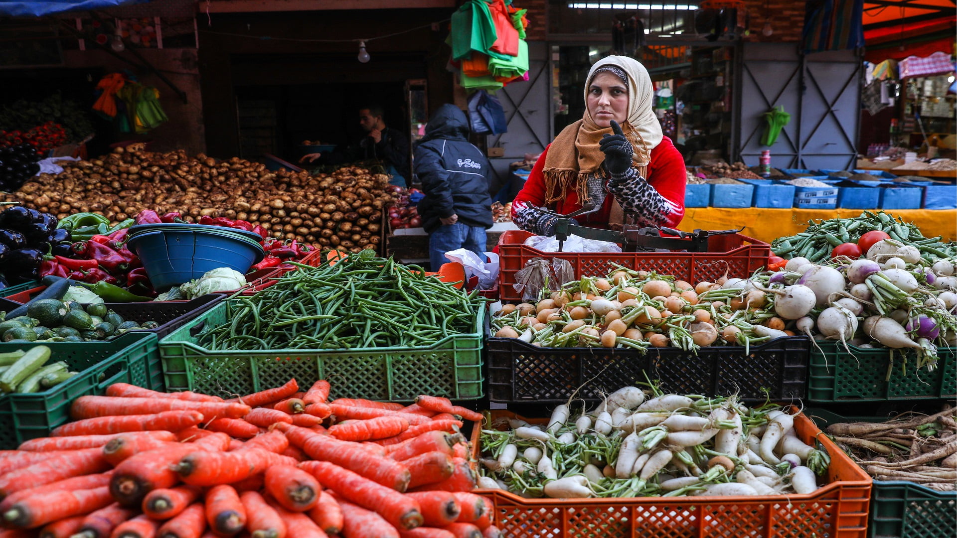 "بيجيدي" يطالب الحكومة بصرف دعم مالي مستعجل للأسر الفقيرة والهشة