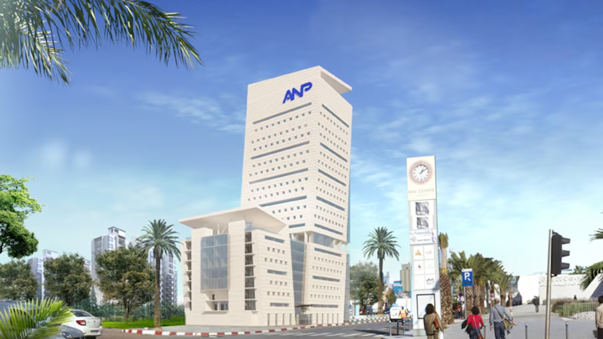 الحكومة تصادق على تحويل الوكالة الوطنية للموانئ إلى شركة مساهمة