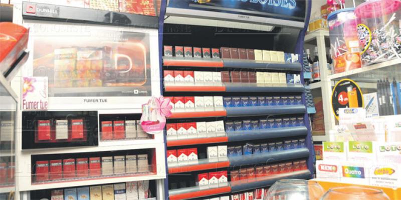 الداخلية تدقق في تراخيص بيع التبغ