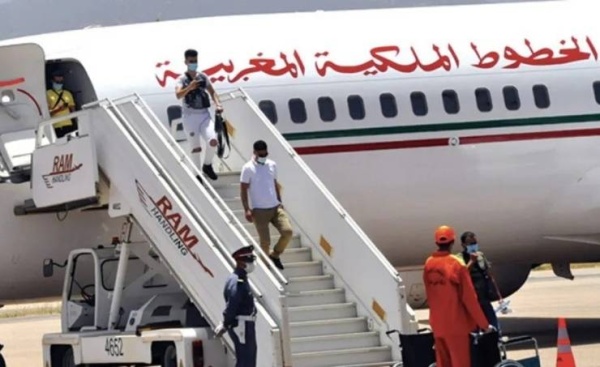وصول طائرة مغربية جديدة محملة بـ125 عائدا من السودان