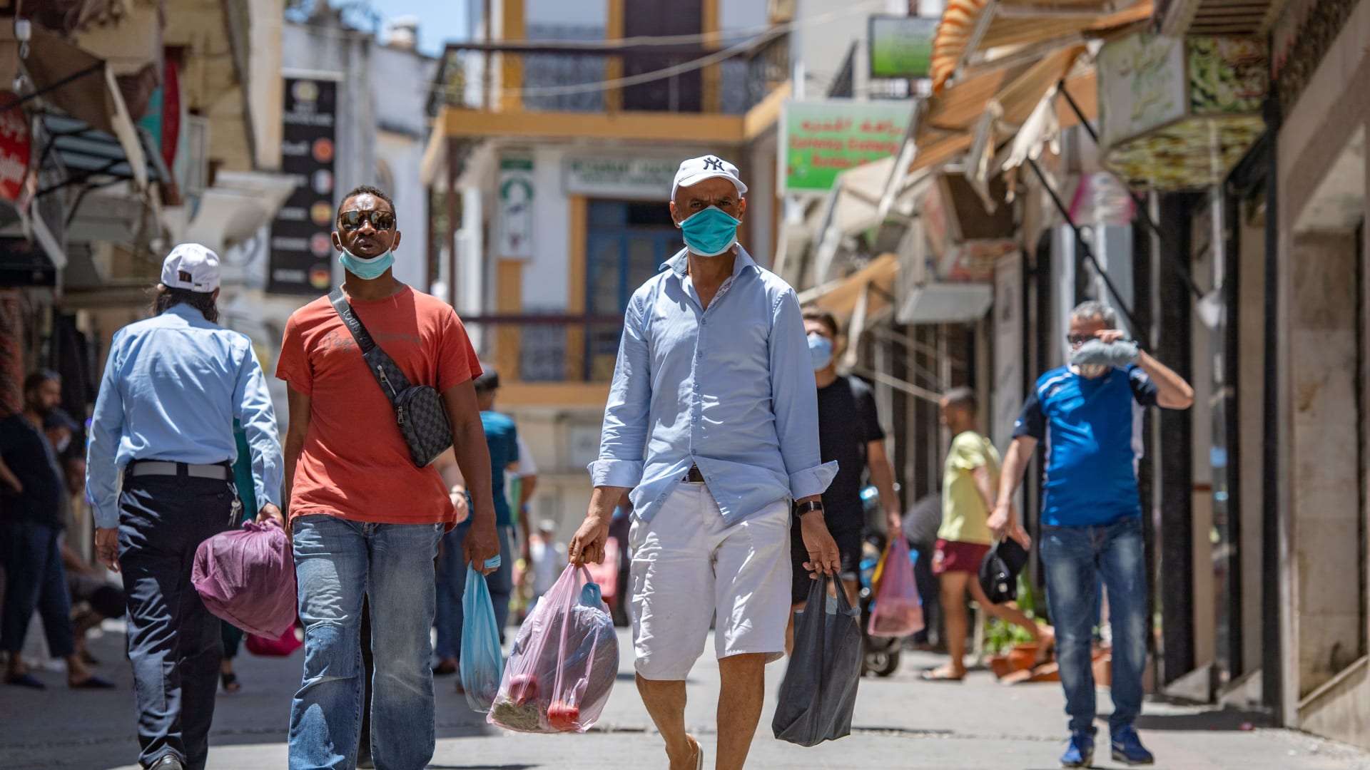 348 إصابة جديدة بكورونا خلال أسبوع