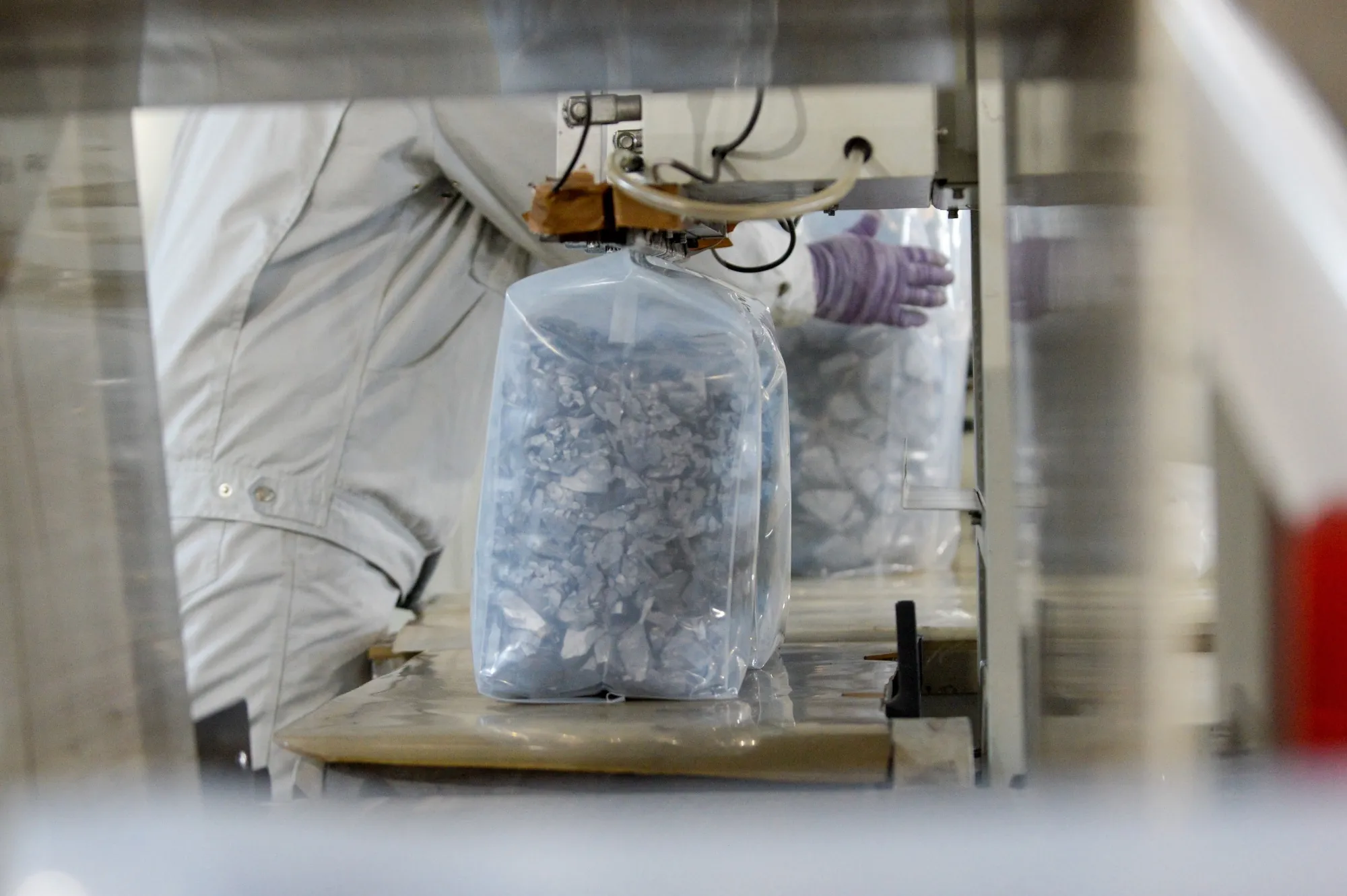 أمريكا تدعم شركة "Sondiale" لإنتاج البولي سيليكون عالي النقاء