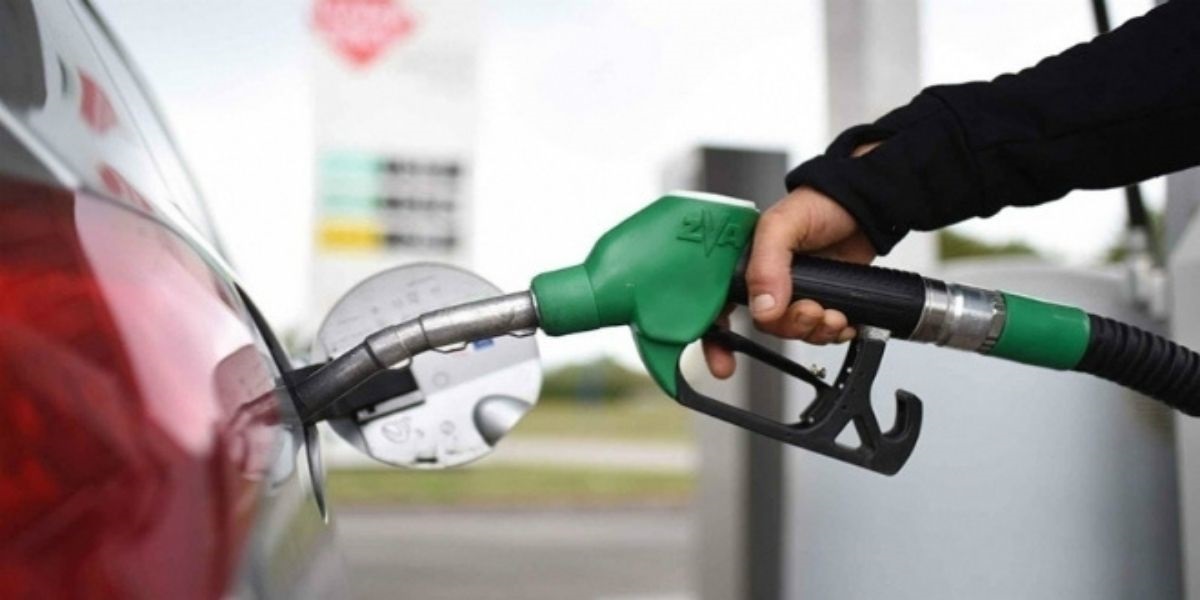 أسعار النفط في تراجع بالأسواق خلال أول أيام رمضان