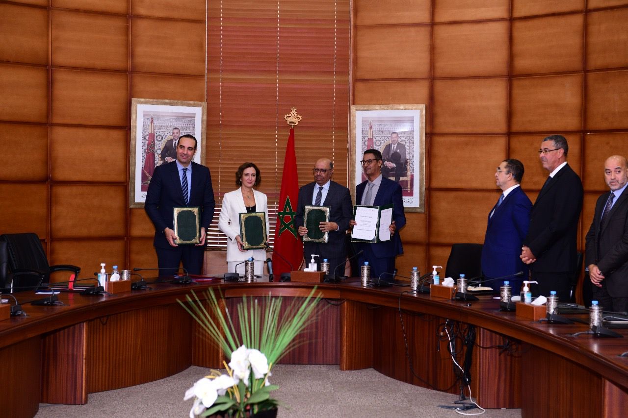 شراكة بين السياحة والقرض الفلاحي للمغرب لتسهيل ولوج الصناع التقليديين إلى الخدمات البنكية