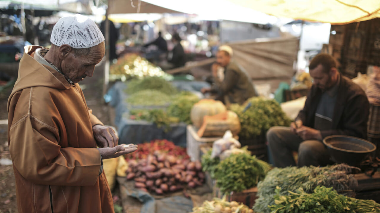 مراقبة وضبط أسعار المواد الاستهلاكية الأساسية خلال رمضان تجر نادية فتاح إلى البرلمان