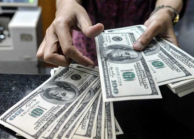 صعود الدولار أمام الدرهم يربك مخططات الاستيراد العاجلة