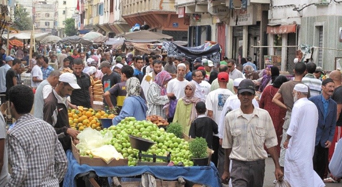 إدماج 86 ألف بائع متجول في القطاع المهيكل