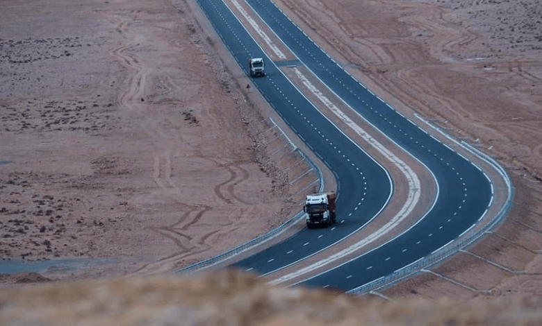 الربط السريع بين تيزنيت والداخلة.. طريق المستقبل نحو العمق الإفريقي