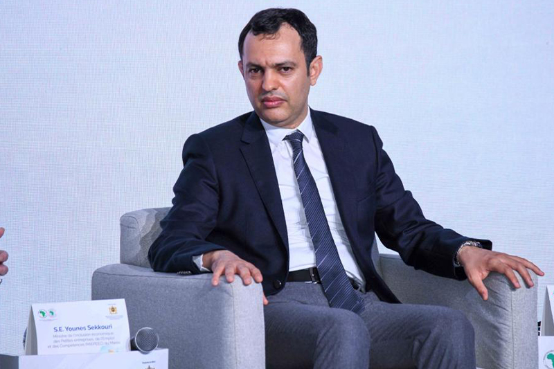 التعاون حول التشغيل محور مباحثات بين السكوري ونظيره العماني