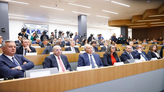 العلاقات الاقتصادية المغربية الإسبانية تشهد دينامية استثنائية